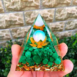 Pyramide Orgonite Génératrice d'Energie pour la protection et la guérison de l'énergie pyramides d'orgonite pour la méditation / chakra